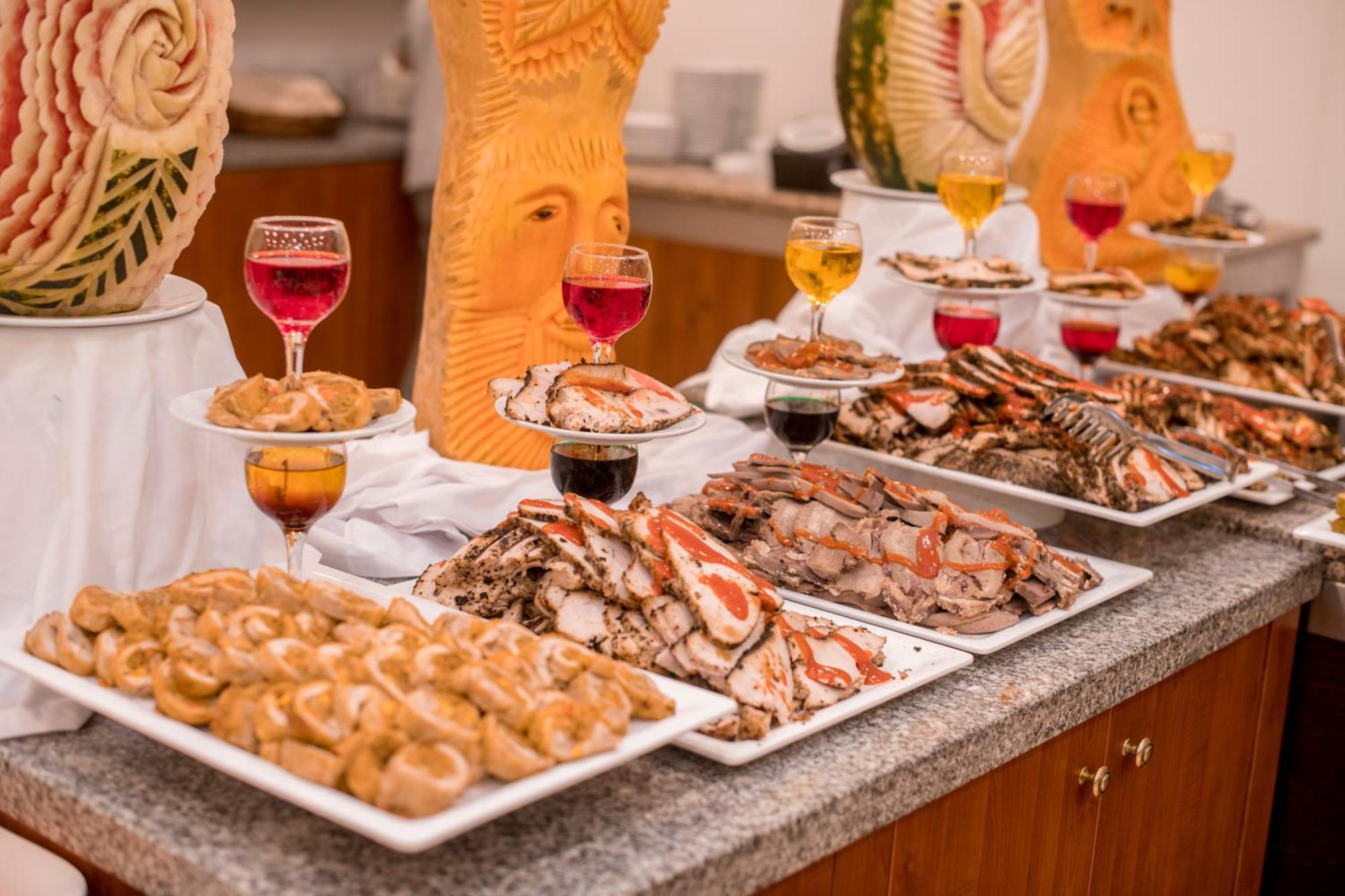 Viking Garden Hotel เกเมร์ ภายนอก รูปภาพ