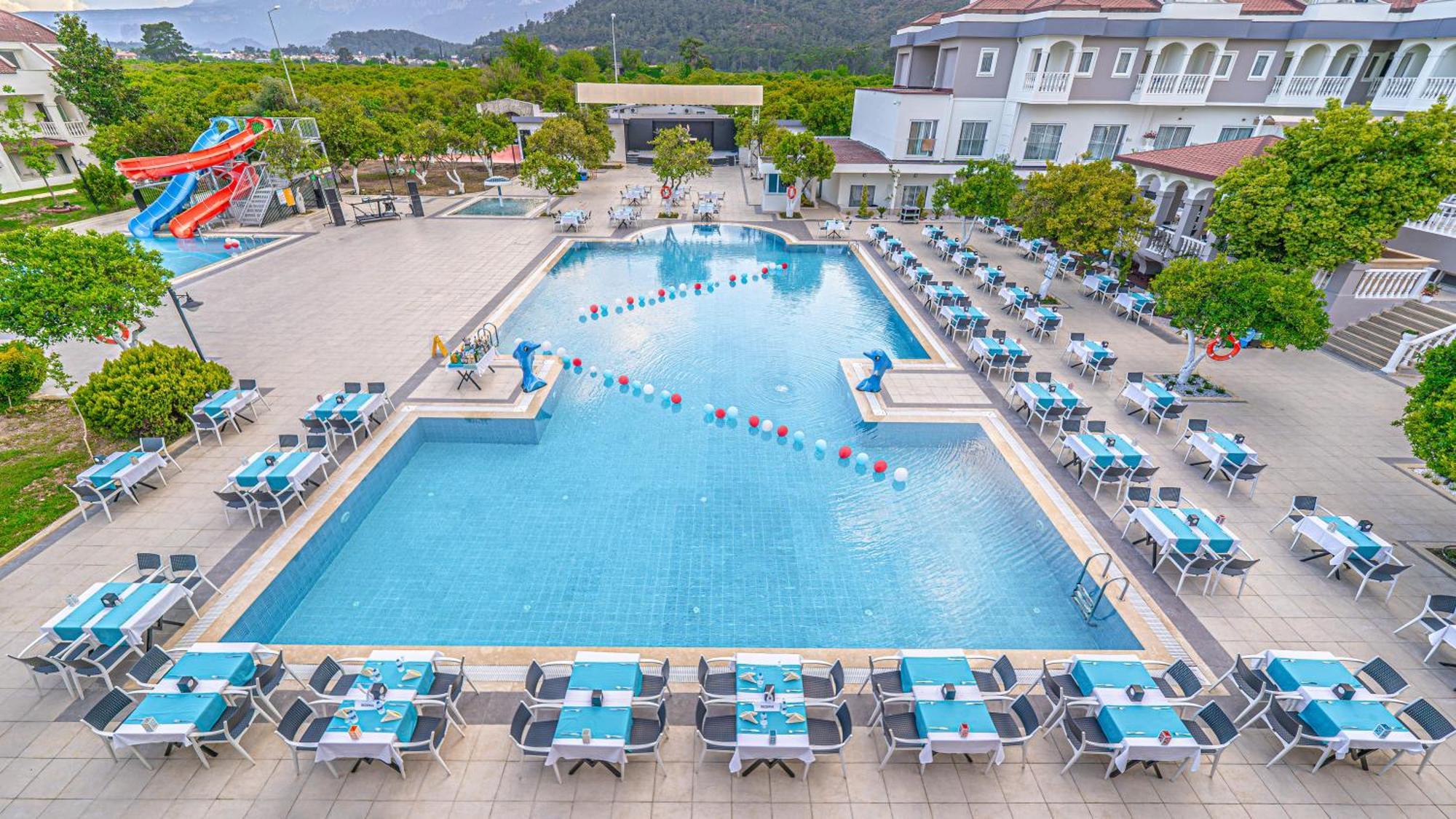 Viking Garden Hotel เกเมร์ ภายนอก รูปภาพ